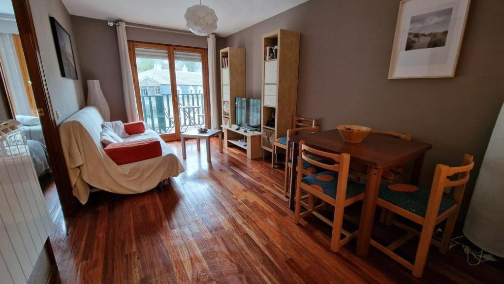 Apartamento Tramuntana Canfranc Exterior photo